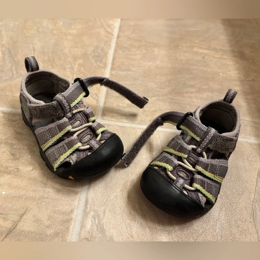 Keen Baby Sz 4 Newport H2 Sport Sandals. ExcltUC! Velcro intact! 15%offw2+bndle - Picture 8 of 9
